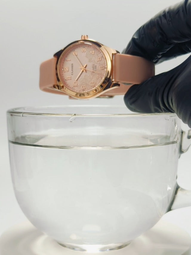 Women's Waterproof Quartz Analog Watch, Easy Read Dial, Rubber Silicone Band